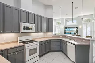 21115 Royal St Georges Ln, Leesburg, FL 34748 - Photo 13