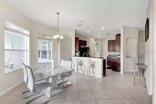 912 Hire Cir, Ocoee, FL 34761 - Photo 9