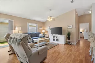 9319 SE 172nd Wayside Pl, The Villages, FL 32162 - Photo 9
