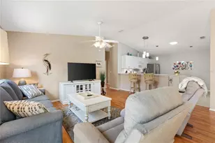 9319 SE 172nd Wayside Pl, The Villages, FL 32162 - Photo 7