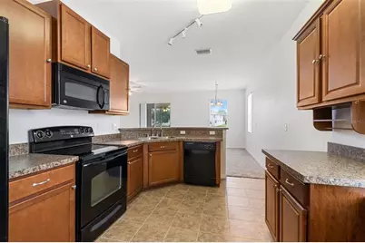 2616 Walden Woods Drive, Plant City, FL 33566 - Photo 3