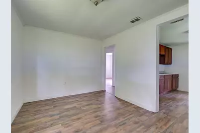 813 NW 5th Street, Webster, FL 33597 - Photo 7