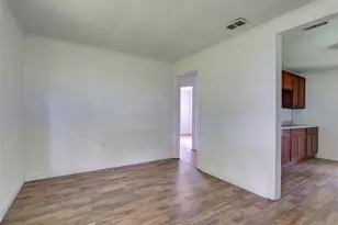 813 NW 5th St, Webster, FL 33597 - Photo 7