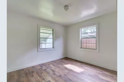813 NW 5th Street, Webster, FL 33597 - Photo 11