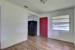 813 NW 5th St, Webster, FL 33597 - Photo 11