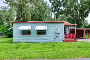 813 NW 5th St, Webster, FL 33597 - Photo 17