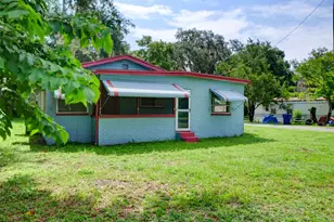 813 NW 5th St, Webster, FL 33597 - Photo 13