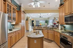 9939 Santa Barbara Ct, Howey in the Hills, FL 34737 - Photo 11