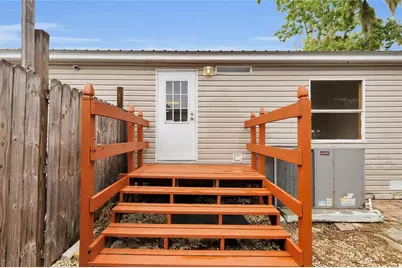 16 Cayman Circle, Umatilla, FL 32784 - Photo 3