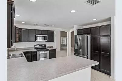 764 Baisley Trail, The Villages, FL 32162 - Photo 7