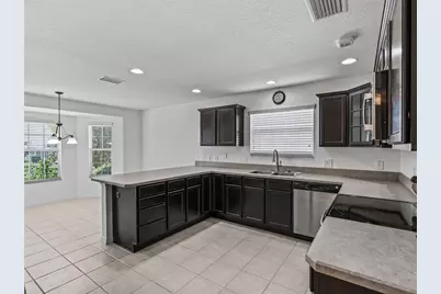 764 Baisley Trail, The Villages, FL 32162 - Photo 3