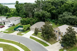 7830 Sloewood Dr, Leesburg, FL 34748 - Photo 3