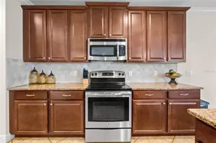 301 Sparrow Hawk Dr, Groveland, FL 34736 - Photo 13