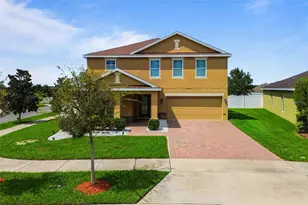 301 Sparrow Hawk Dr, Groveland, FL 34736 - Photo 1