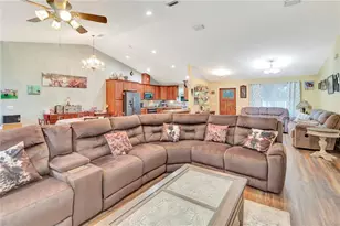 7427 Redwing Rd, Groveland, FL 34736 - Photo 13