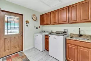 7427 Redwing Rd, Groveland, FL 34736 - Photo 17
