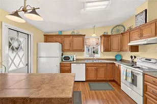 1215 Panama Pl, The Villages, FL 32159 - Photo 9