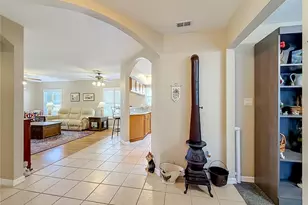 25146 Cranes Roost Cir, Leesburg, FL 34748 - Photo 5