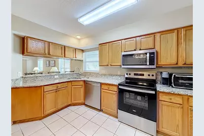 25146 Cranes Roost Circle, Leesburg, FL 34748 - Photo 9