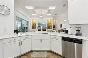 5141 Greens Dr, Lady Lake, FL 32159 - Photo 17