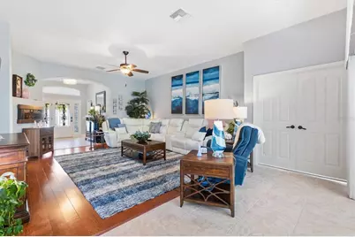 562 Bradford Loop, The Villages, FL 32163 - Photo 5