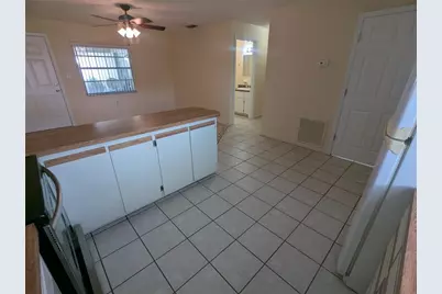 824 N Saint Clair Abrams Avenue, Tavares, FL 32778 - Photo 11