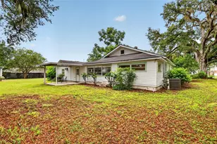605 Stanley Ave, Wildwood, FL 34785 - Photo 23