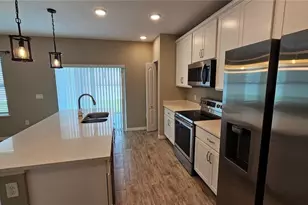 1921 Bell Creek Loop, Fruitland Park, FL 34731 - Photo 17