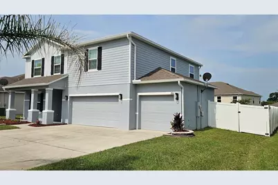 1921 Bell Creek Loop, Fruitland Park, FL 34731 - Photo 3