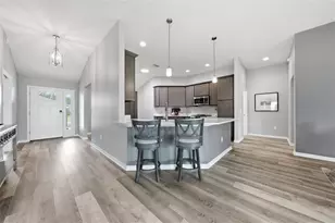 2006 Oppenheimer Ct, The Villages, FL 34762 - Photo 15
