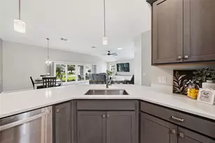 2006 Oppenheimer Ct, The Villages, FL 34762 - Photo 11