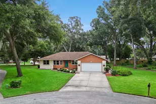 480 Lake Forest Cir, Mount Dora, FL 32757 - Photo 3