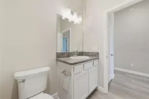 302 Zingale Ln, The Villages, FL 32163 - Photo 27