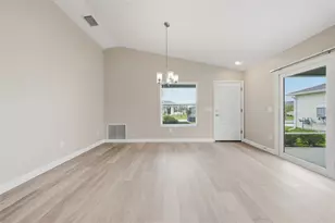 302 Zingale Ln, The Villages, FL 32163 - Photo 11
