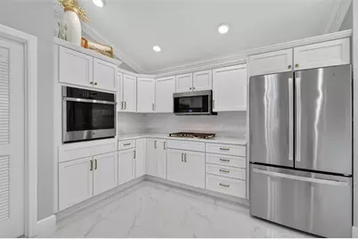 2216 Blackville Drive, The Villages, FL 32162 - Photo 9
