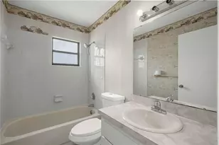 12185 SE 61st Ct, Belleview, FL 34420 - Photo 15