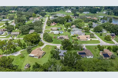 12185 SE 61st Court, Belleview, FL 34420 - Photo 33