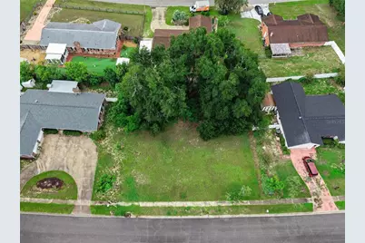 Sail Fish Avenue, Fruitland Park, FL 34731 - Photo 7