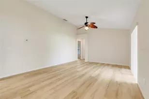 12900 Cloverdale Ln, Clermont, FL 34711 - Photo 15