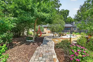 2115 Suzanne Dr, Mount Dora, FL 32757 - Photo 35