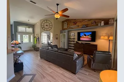 12734 Colonnade Circle, Clermont, FL 34711 - Photo 13