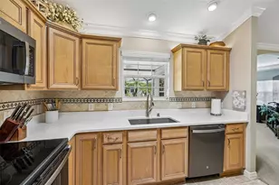 2287 Hopespring Loop, The Villages, FL 32162 - Photo 17