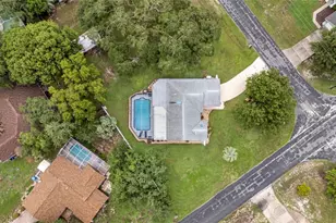 5325 Abagail Dr, Spring Hill, FL 34608 - Photo 37