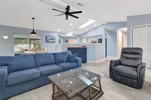 5325 Abagail Dr, Spring Hill, FL 34608 - Photo 9
