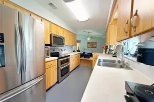 2291 SE 37th Rd, Bushnell, FL 33513 - Photo 13