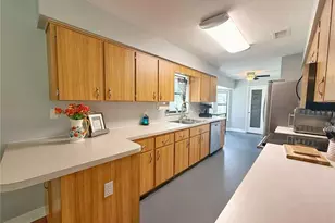 2291 SE 37th Rd, Bushnell, FL 33513 - Photo 11