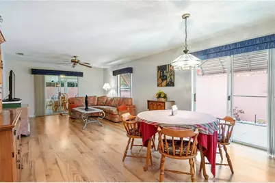 631 Enconto Street, The Villages, FL 32159 - Photo 9