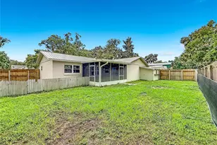 1218 Cr 450, Lake Panasoffkee, FL 33538 - Photo 29