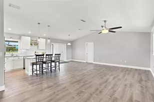 5101 Lake Griffin Rd, Lady Lake, FL 32159 - Photo 13