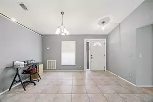 3706 Valencia Grove Ln, Orlando, FL 32817 - Photo 11